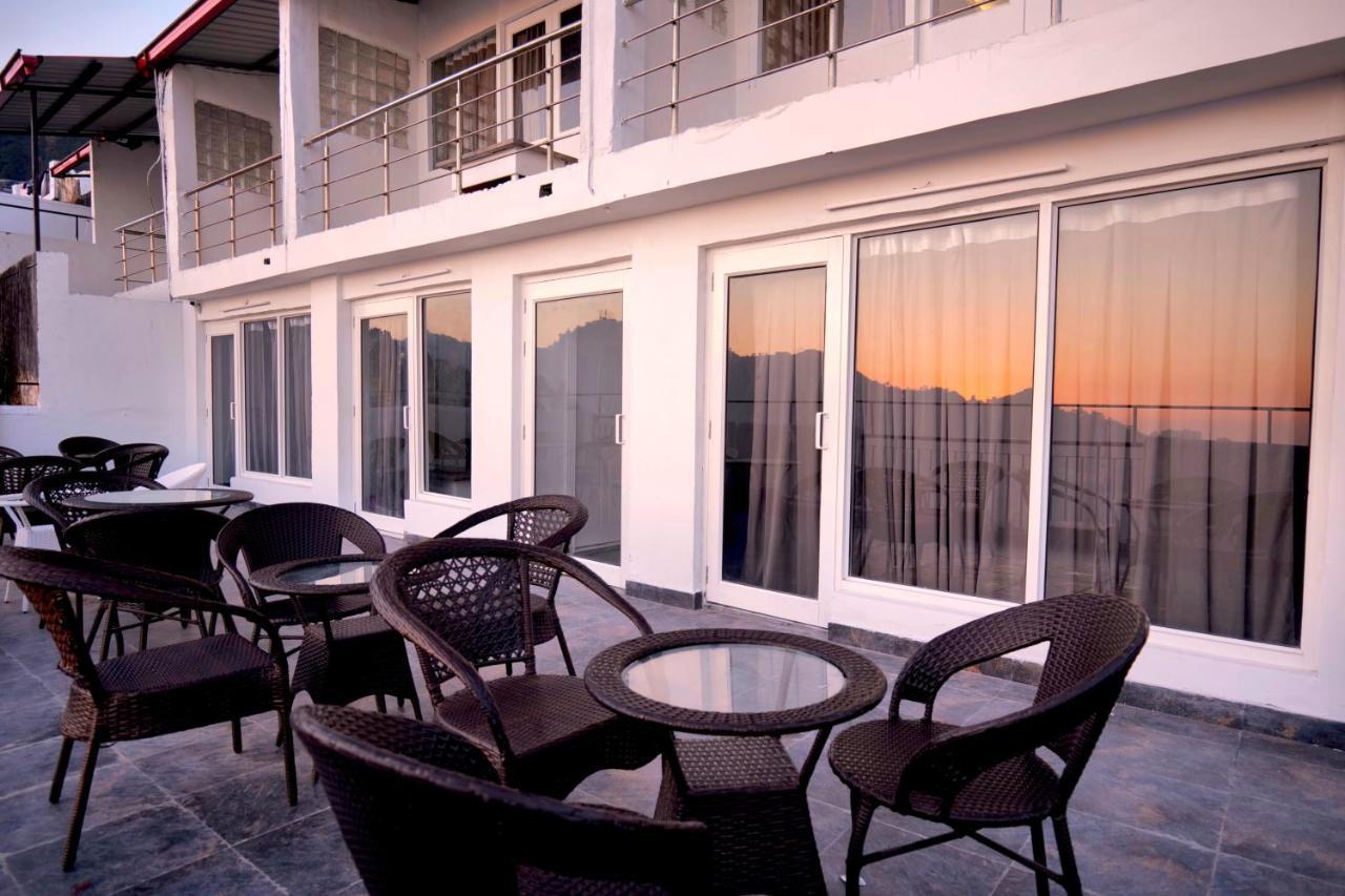 Hotel Brite Star Массури Экстерьер фото