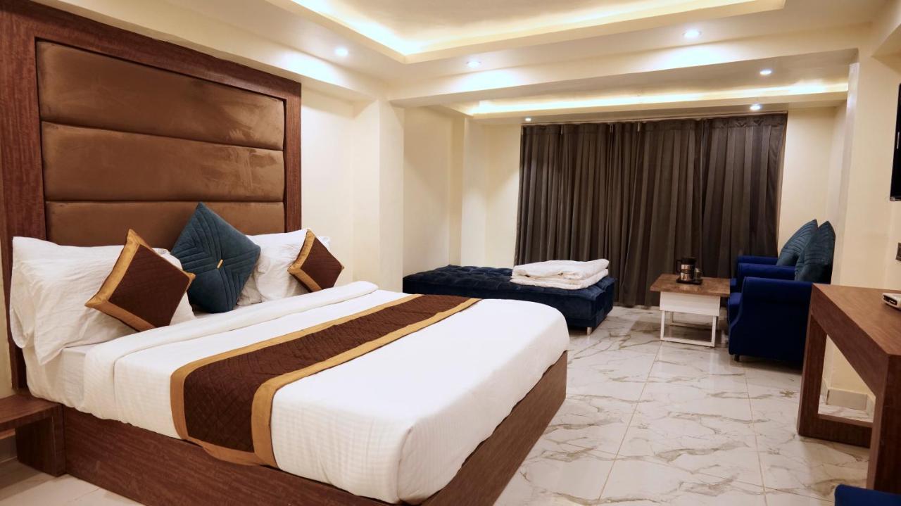 Hotel Brite Star Массури Экстерьер фото