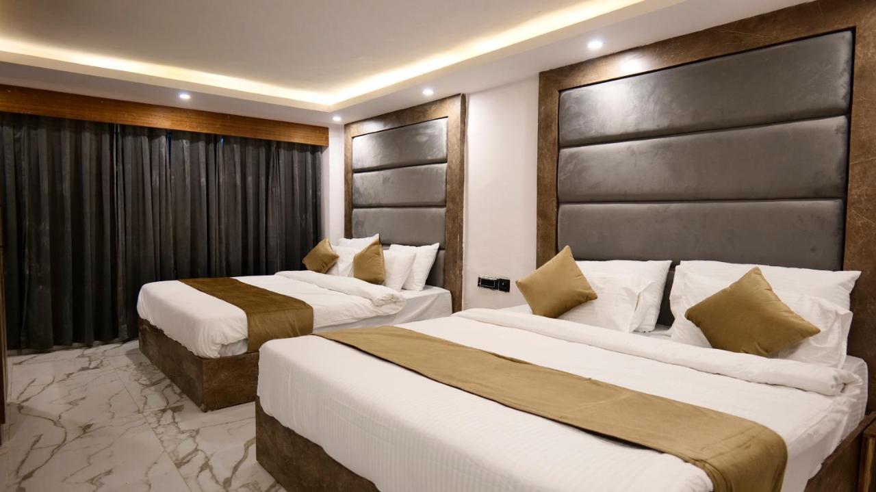 Hotel Brite Star Массури Экстерьер фото